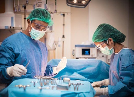 Best Endoscopic Surgery Doctor in Sector 77, Noida