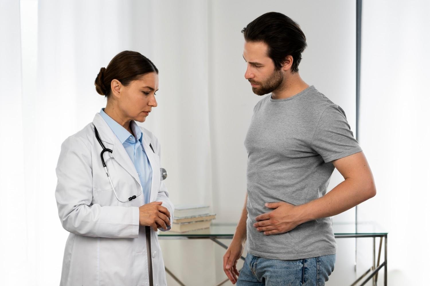 Best Doctor for Urinary Stone Diseases in Noida