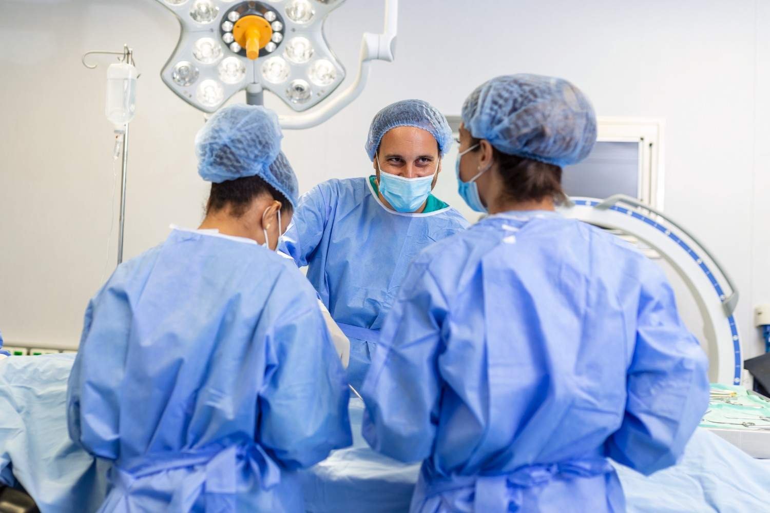 Best Urologist Surgeon in Noida