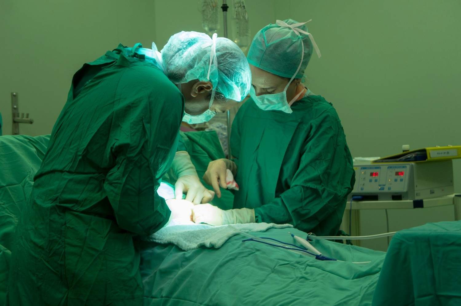 Kidney Transplant Surgeon in Noida